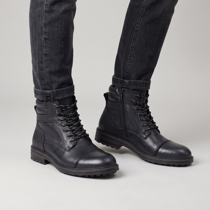 Schuhe & Stiefel