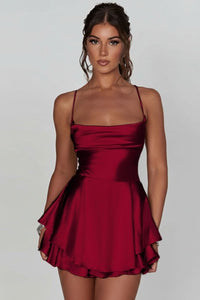 Luna | Glänzendes Satin-Minikleid mit Rüschen